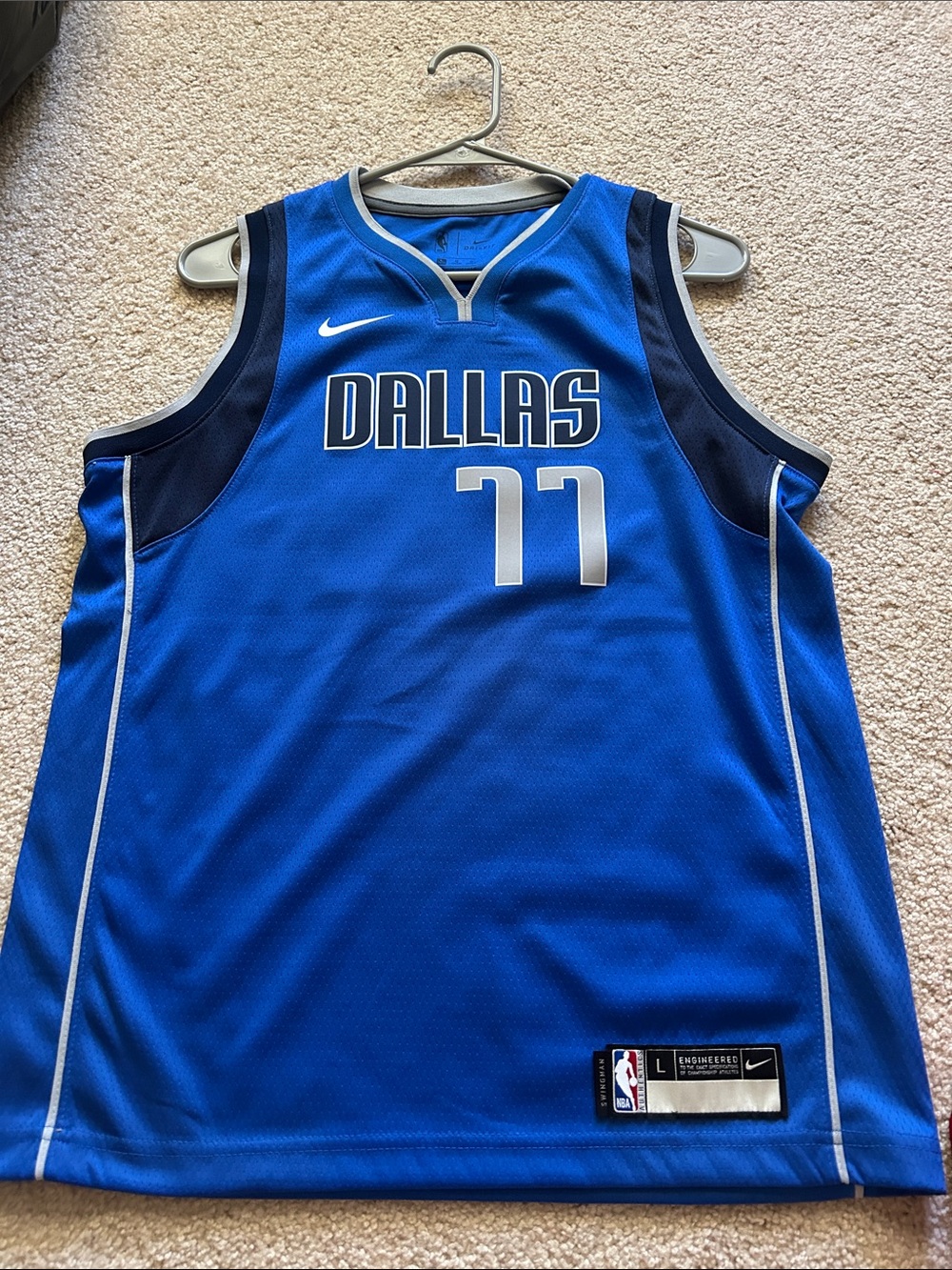 Nike Dallas mavs doncic youth large jersey nba
